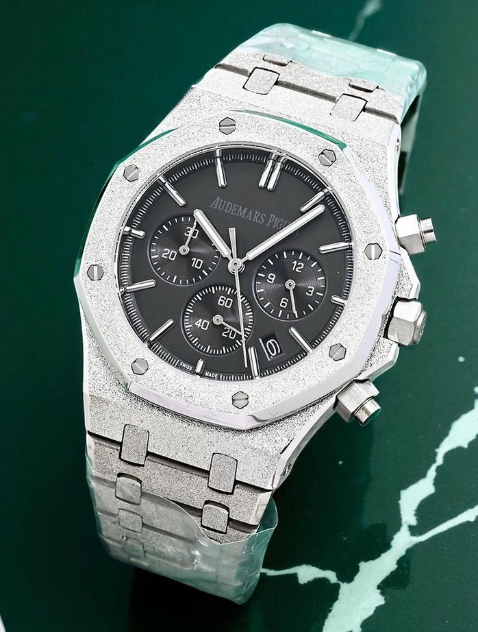Audemars Piguet Royal Oak Chronograph Frosted Watch Pakistan 1765830894 3abd0851