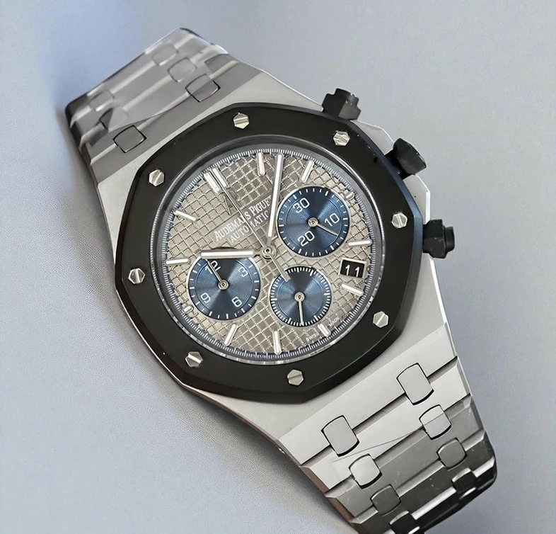 Audemars Piguet Royal Oak Chronograph Titanium Pakistan