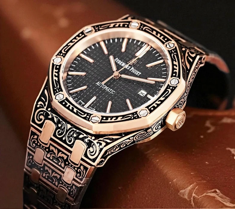 Audemars Piguet Royal Oak Engraved Watch 1 Pakistan 1765830903 24359aa3