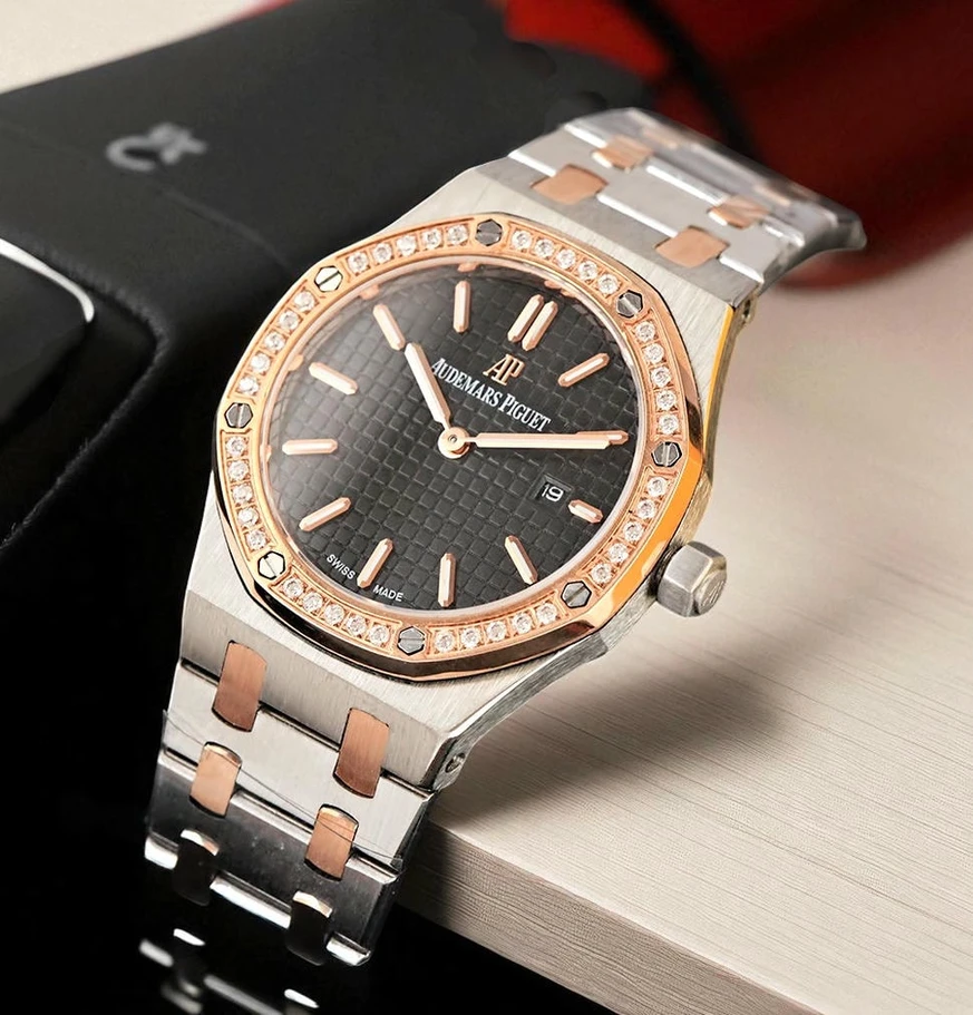 Audemars Piguet Royal Oak Ladies Black Dial Watch Pakistan