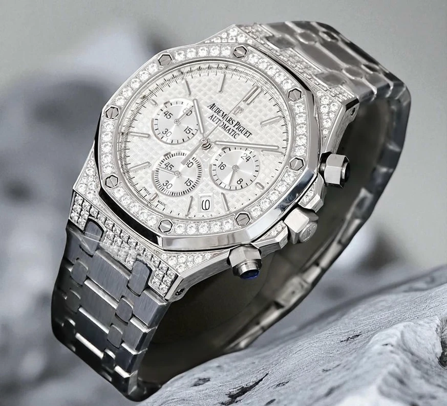 Audemars Piguet Royal Oak Offshore Diamond Watch 4 Pakistan