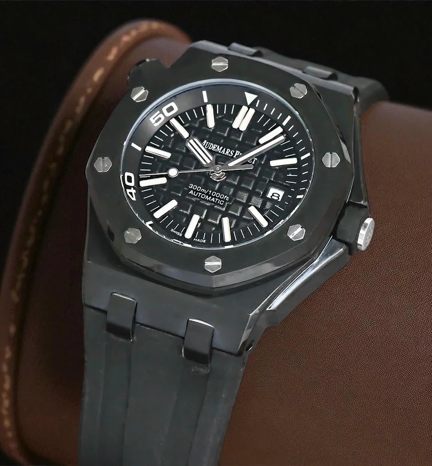 Audemars Piguet Royal Oak Offshore Diver Black Watch 1 Pakistan