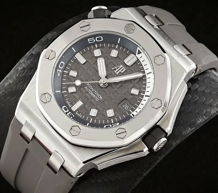 Audemars Piguet Royal Oak Offshore Diver Gray Pakistan