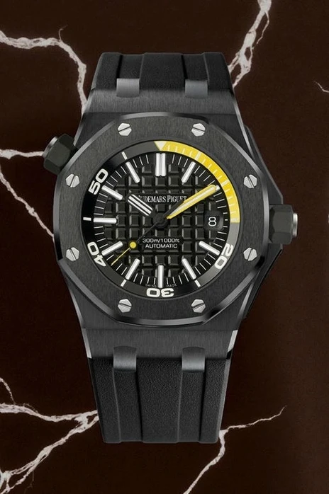 Audemars Piguet Royal Oak Offshore Diver Watch 5 Pakistan