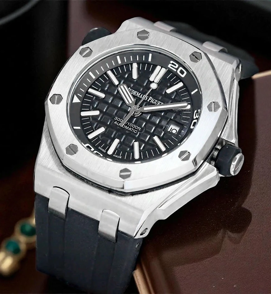 Audemars Piguet Royal Oak Offshore Watch 7 Pakistan