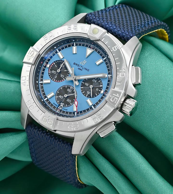 Breitling Avenger B01 Chronograph Blue Watch 3 2 1768330958 5e805896