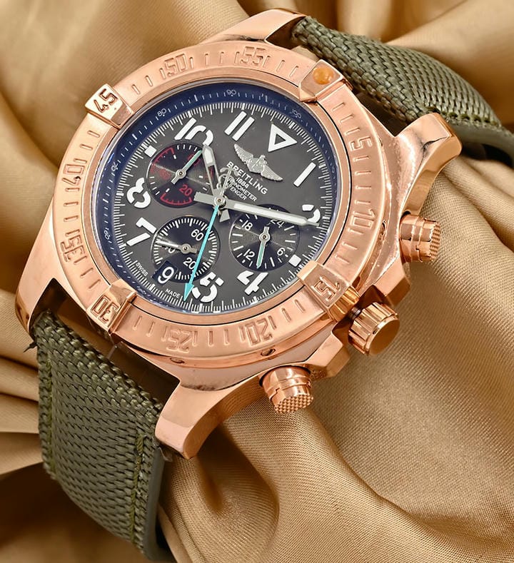 Breitling Avenger B01 Chronograph Watch 1768330959 3aef78a0