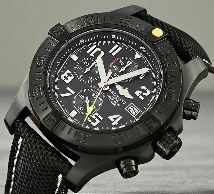 Breitling Avenger Chronograph Watch Pakistan 1765831007 62692d11