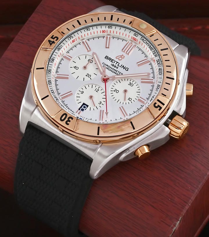 Breitling Chronomat B01 Chronograph Silver Dial Watch 1768330961 6735f7eb