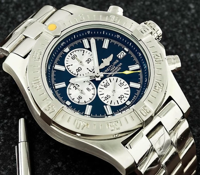Breitling Super Avenger Chronograph Watch628 Pakistan