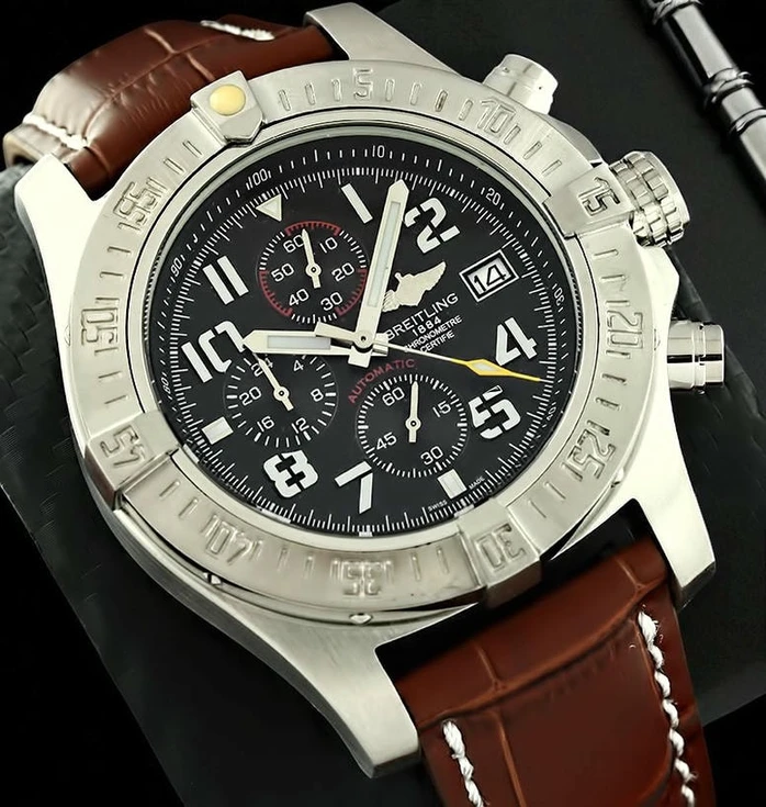 Breitling Super Avenger Ii Watch234 Pakistan
