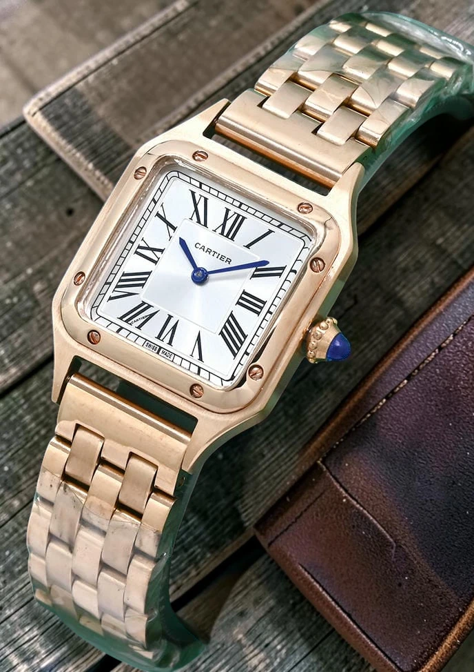 Cartier Santos Analog 28mm Ladies Wrist Watch Front Photoroom 1780998167 0ebf4549