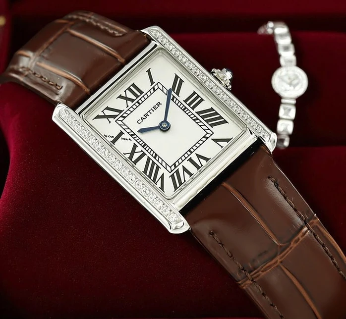 Cartier Tank Must Mini Ladies Watch 190 Pakistan