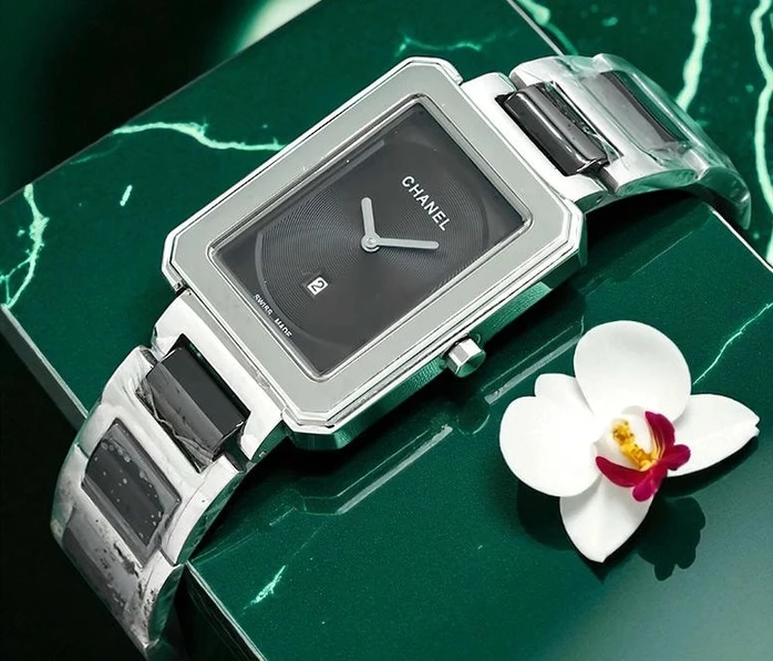 Chanel Boy Friend Ladies Watch 1 Pakistan 1765831137 Aca49912