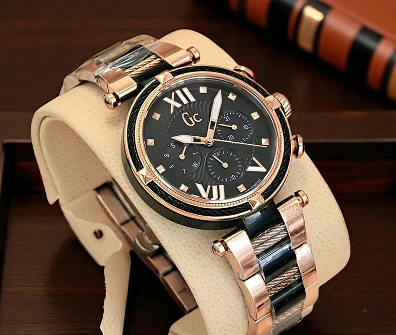 Gc Guess Dual Time Zone Watch Pakistan