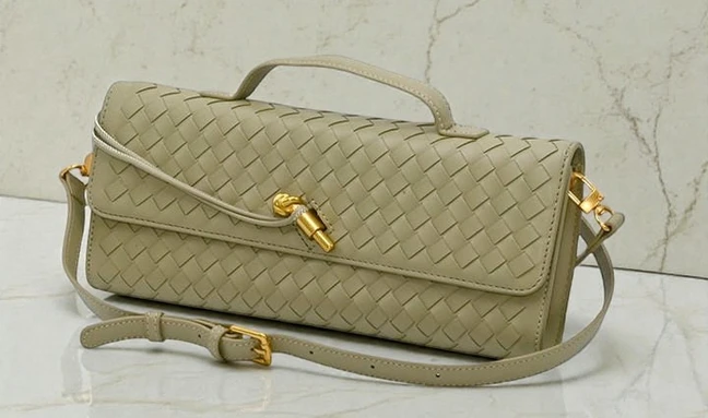 Bottega Veneta Handbag 12080 1768331001 2ed3d384