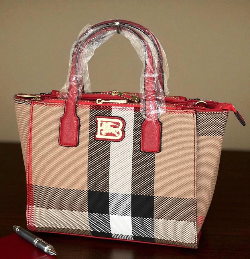 Burberry Beautiful Handbag 2124 Pakistan 1765831272 4c41c7d5