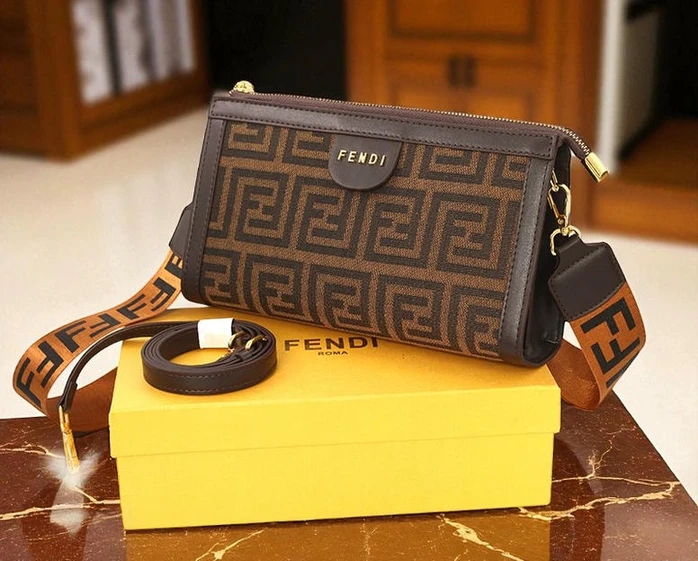 Fendi Fashion Handbag742 Pakistan 1765831286 5cc34b88
