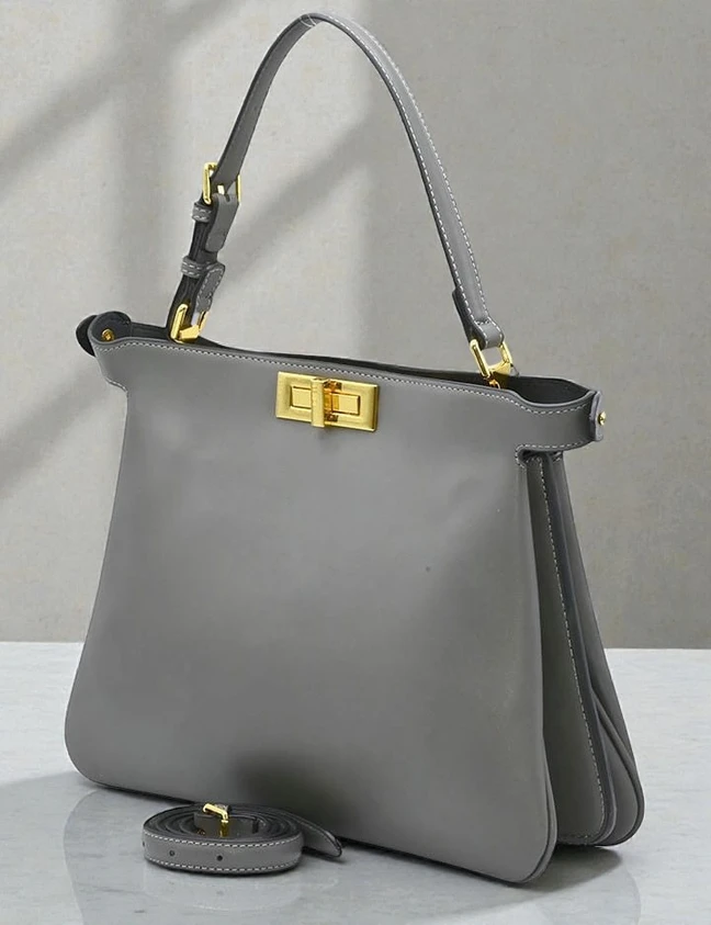 Fendi Handbag 12074 1768331009 C85dbe8d