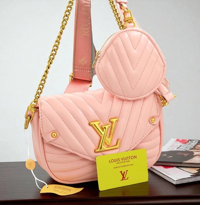 Louis Vuitton Buy The Best Ladies Leather Handbag 637 Pakistan