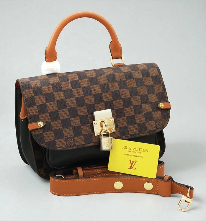 Louis Vuitton Designer Handbag133 Pakistan