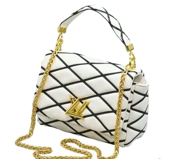 Louis Vuitton Handbag 2026