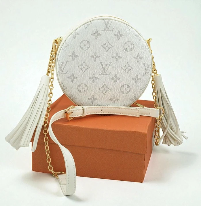 Louis Vuitton Handbag 613 Pakistan