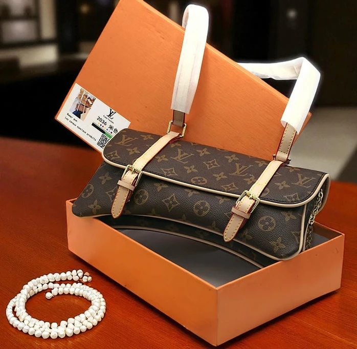 Louis Vuitton Handbag On Sale 107 Pakistan