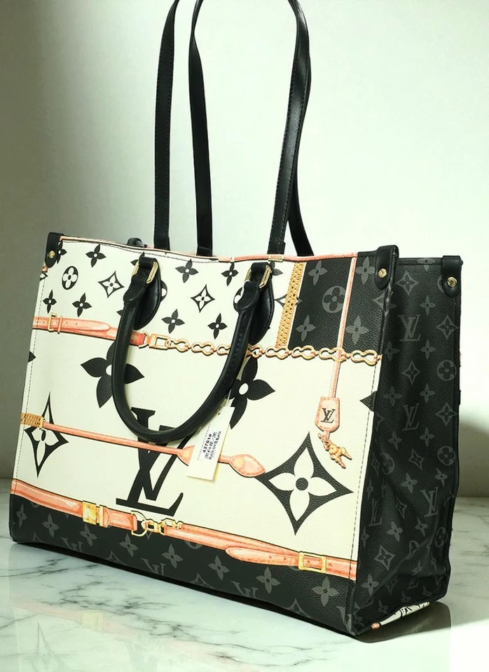 Louis Vuitton Handbag On Sale 915 Pakistan