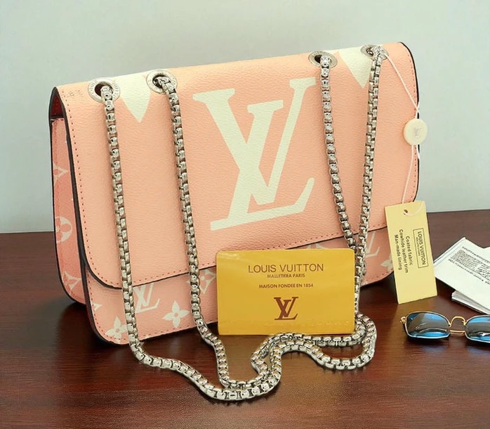 Louis Vuitton Handbag On Sale128 Pakistan