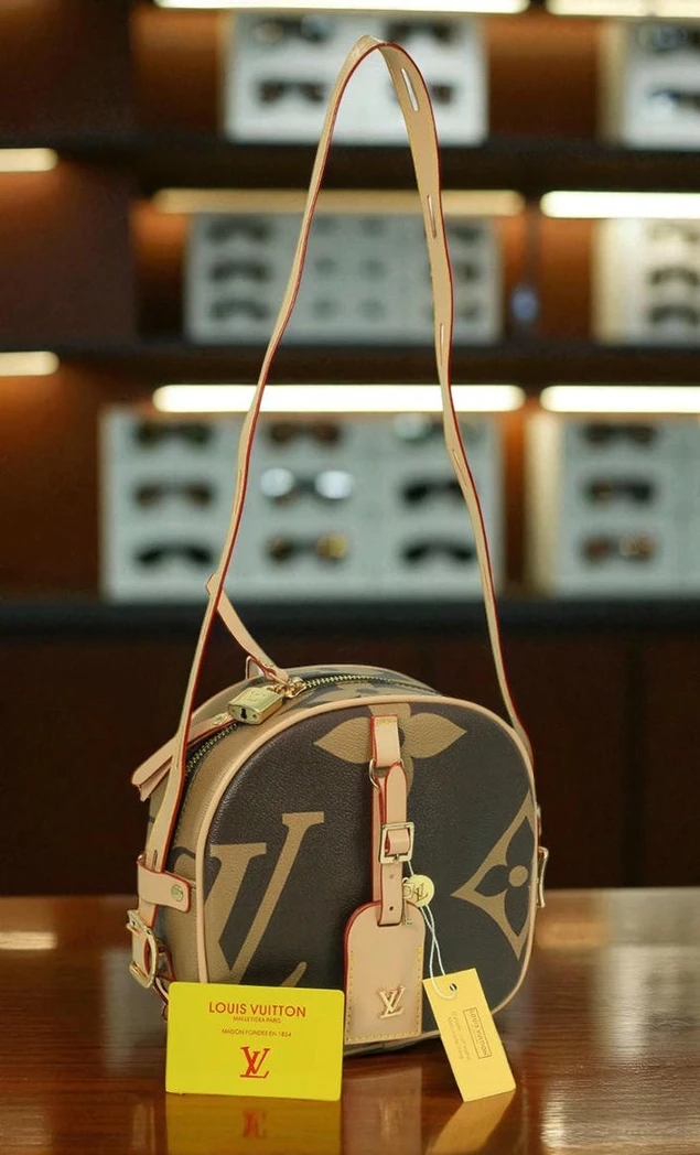 Louis Vuitton Handbag Price 116603 2 Pakistan