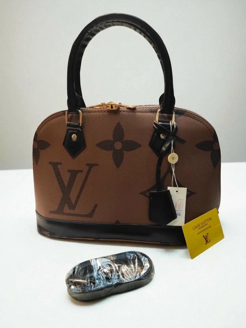 Louis Vuitton Ladies Handbag 7 Pakistan