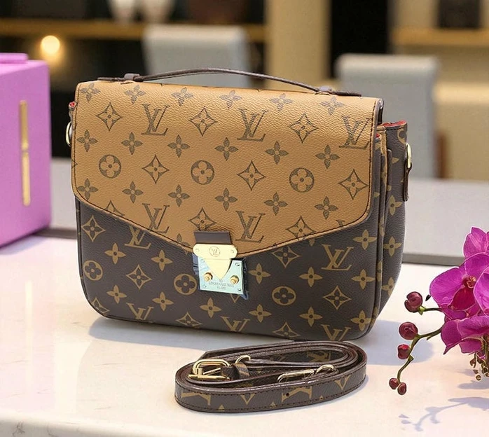 Louis Vuitton Ladies Handbag94 Pakistan