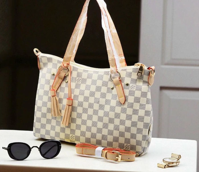 Louis Vuitton Womens Handbag Online170 Pakistan