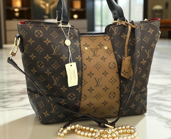 Louis Vuitton Womens Purse Online 121504 Pakistan