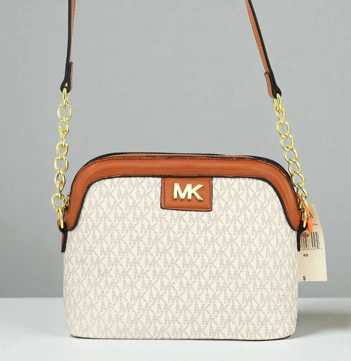 Michael Kors Beautiful Handbag378 Pakistan