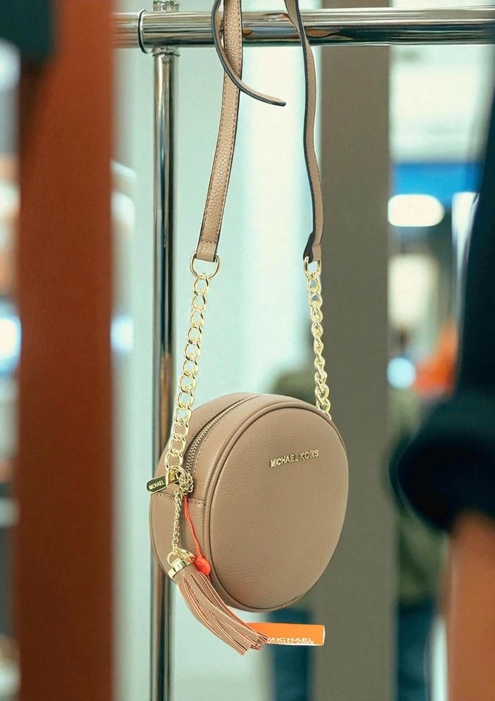 Michael Kors Designer Handbag 92876 Pakistan