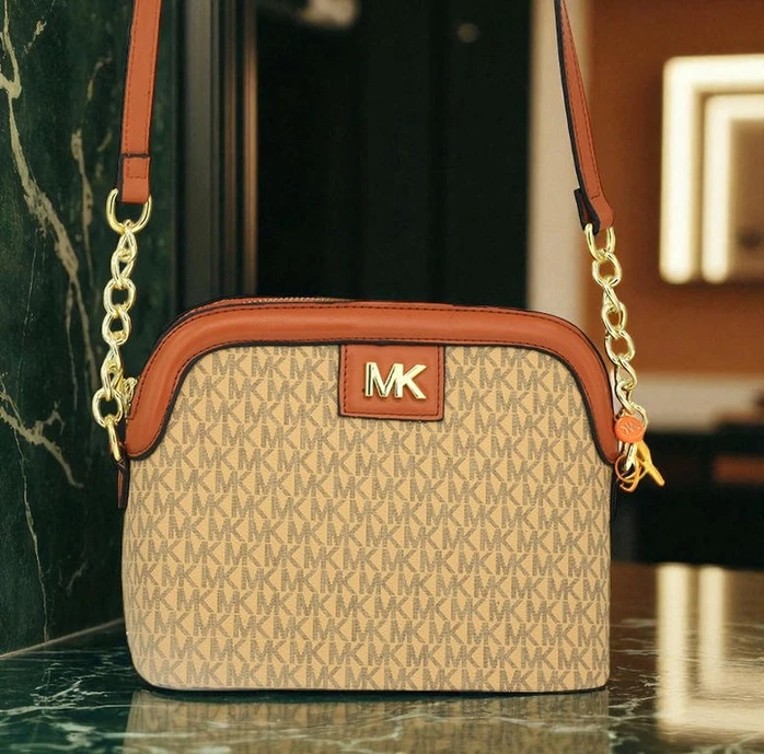 Michael Kors Fashion Handbag379 Pakistan