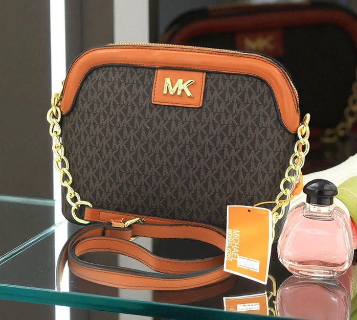 Michael Kors Women Handbags380 Pakistan