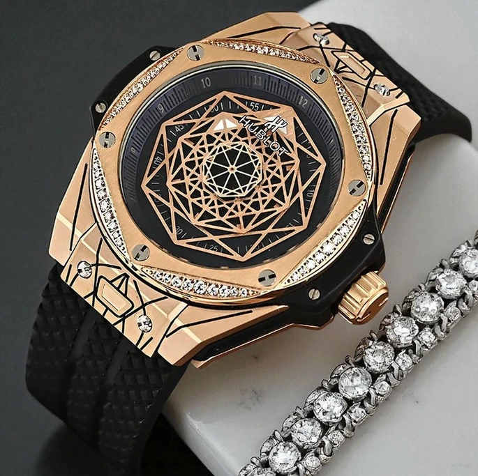 Hublot Big Bang Sang Bleu Diamond Watch 18034 Pakistan