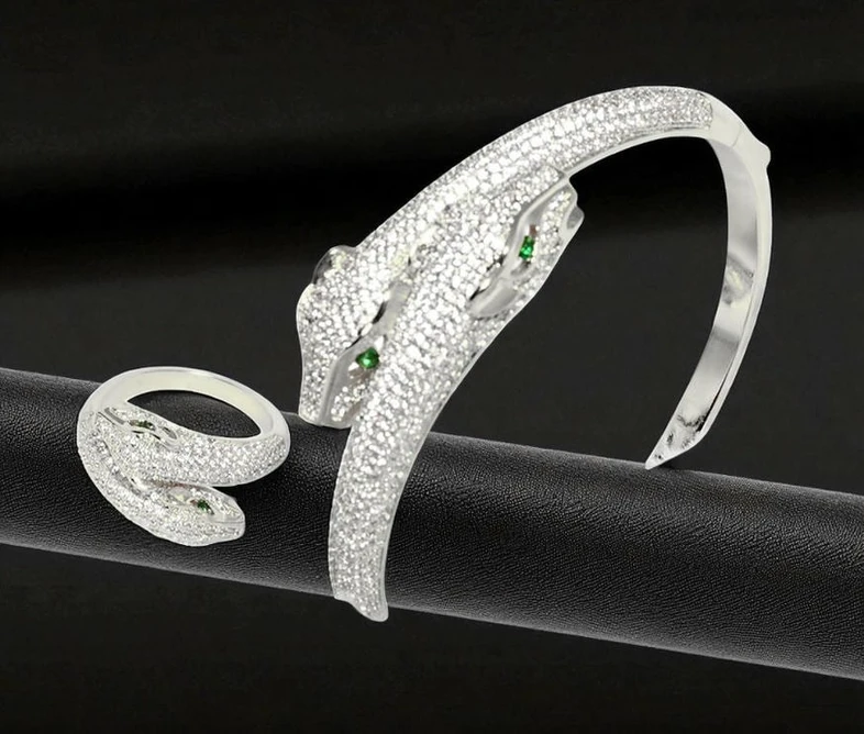 Bvlgari Serpenti Bracelet Pakistan 1765831453 3d718ecc