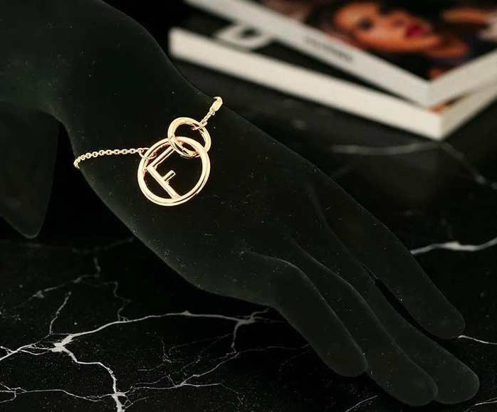 Fendi Bracelet562 Pakistan 1765831468 D3b47d4e