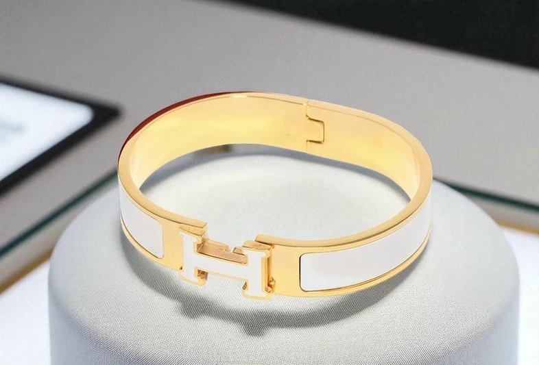 Hermes Clic Clac H Bracelet Pakistan 1765831470 3d9c356c