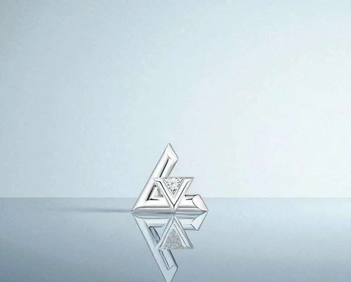 Lv Volt One Stud White Gold And Diamond079 Pakistan