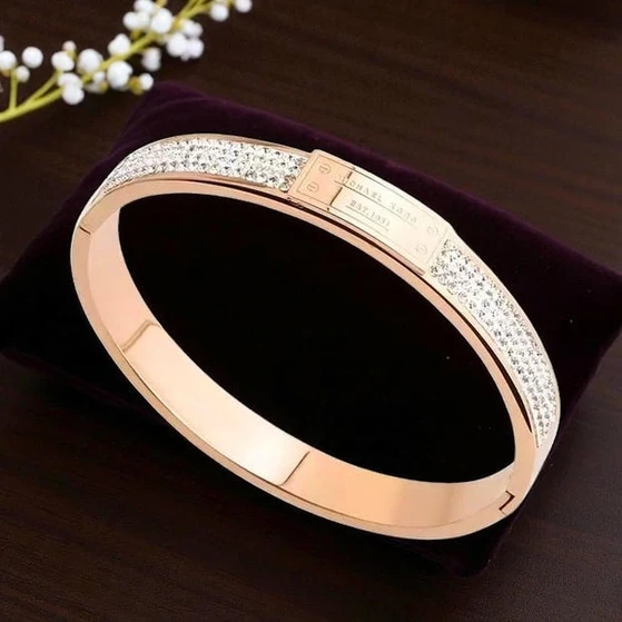 S 449198 Michael Kors Mk Bracelets Pakistan