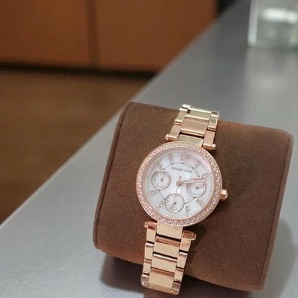 Michael Kors Parker Rose Gold Chronograph Watch Pakistan 1765831504 1677d145