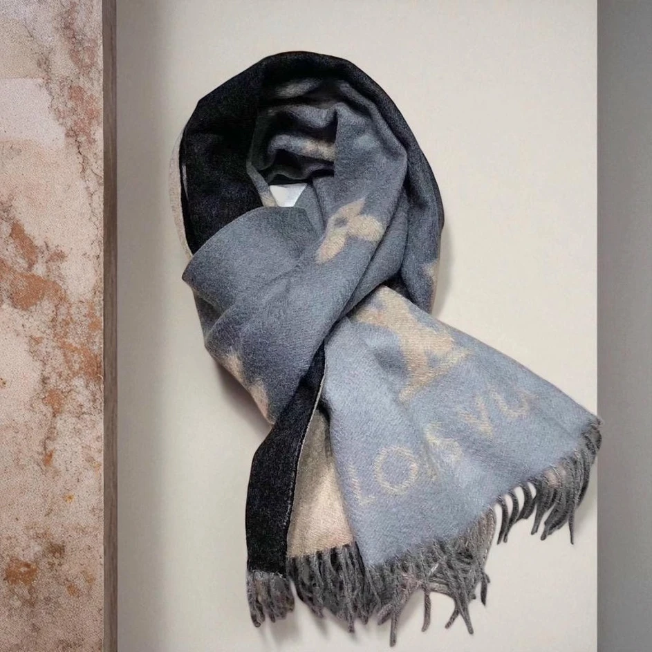 Louis Vuitton Scarves For Men Women Pakistan