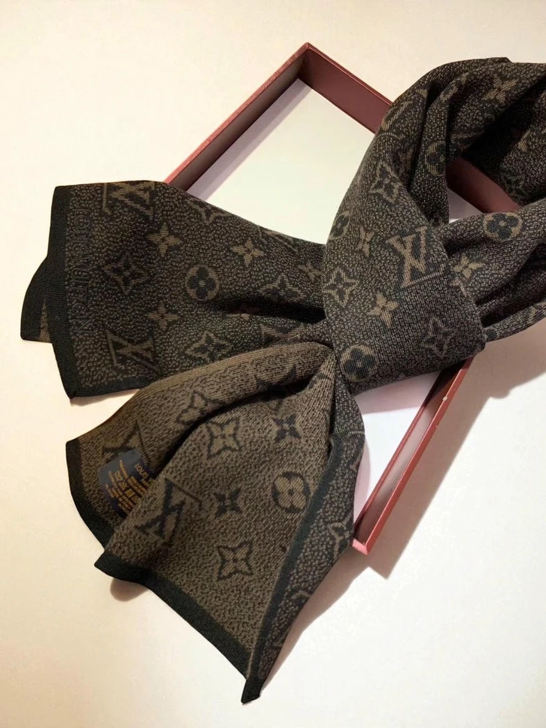 Louis Vuitton Scarves For Women 738 Pakistan 1765831594 7210c5e7