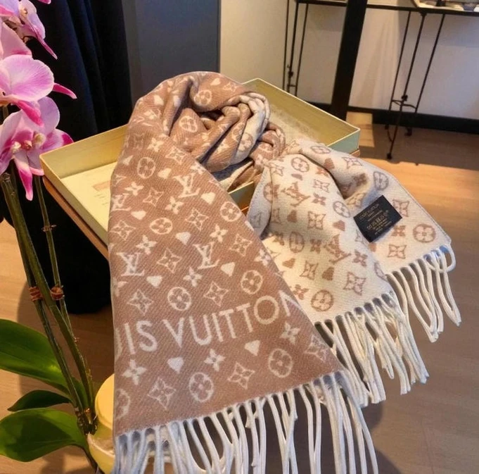 Louis Vuitton Women Cashmere Scarf 92862 Pakistan 1765831595 77e34dd7
