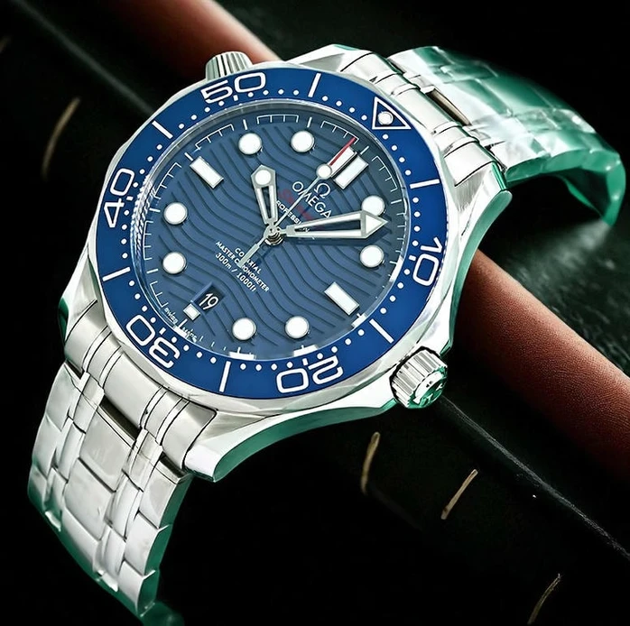 Omega Seamaster Diver 2103042203 Superclone Watch Pakistan